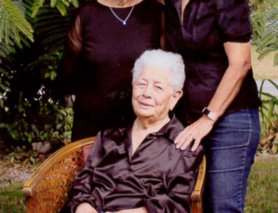 6. Irma, sister & mom
